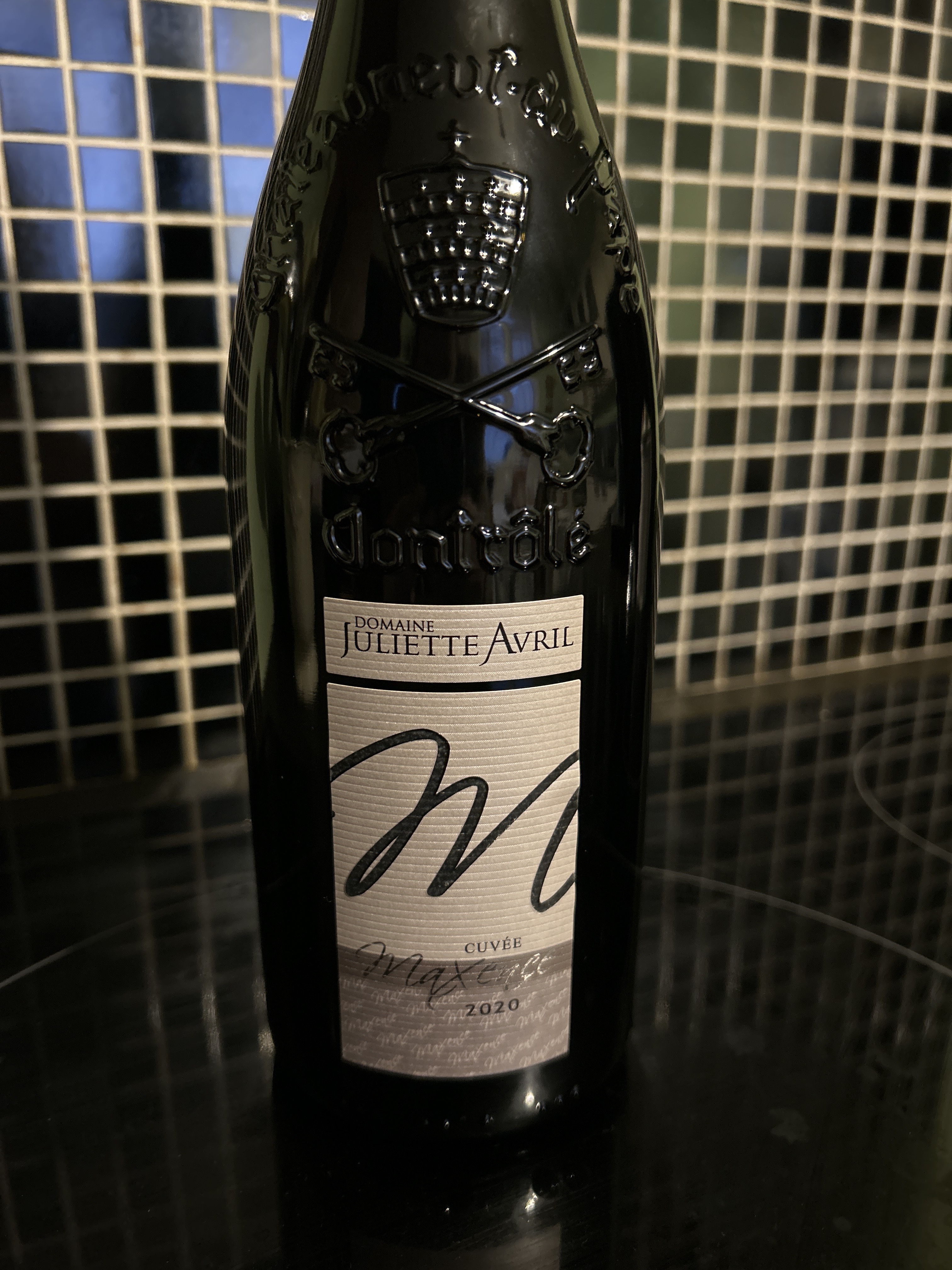 A Beautiful Region and Exceptional Wines: Châteauneuf-du-Pape